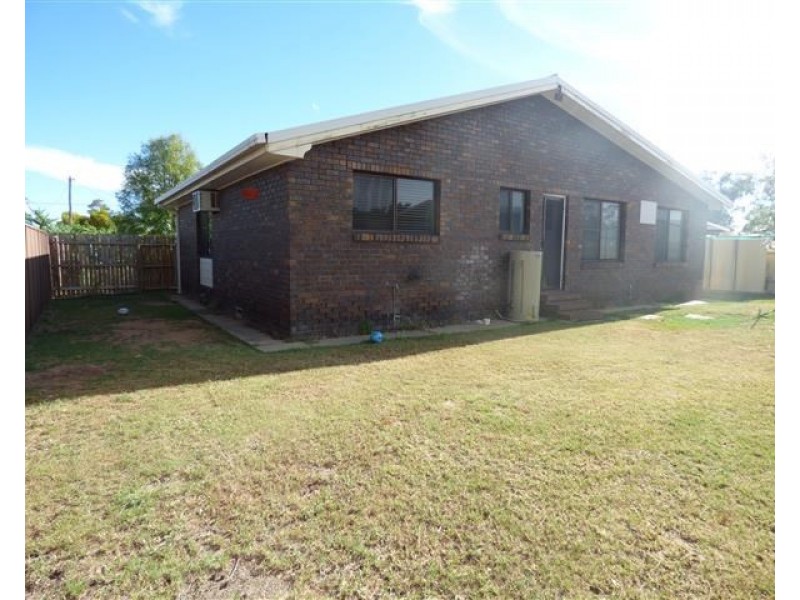 3/63 Raglan Street, Roma QLD 4455