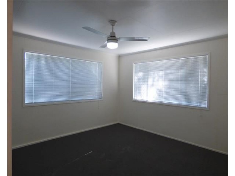 10 Holland Street, Roma QLD 4455