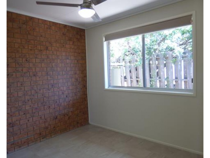 2/28 Elmer Street, Roma QLD 4455