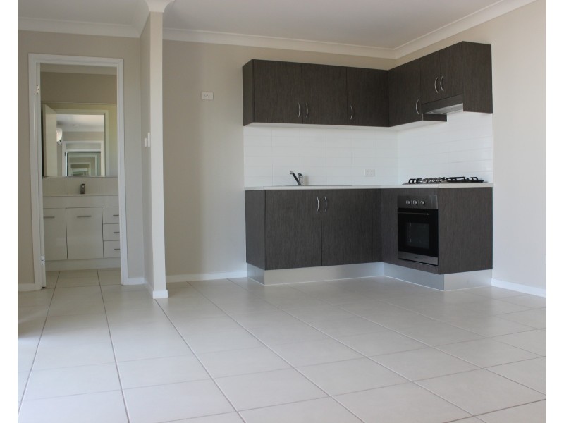 98B Currey Street, Roma QLD 4455