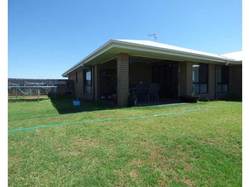 29 Wheeler Drive, Roma QLD 4455