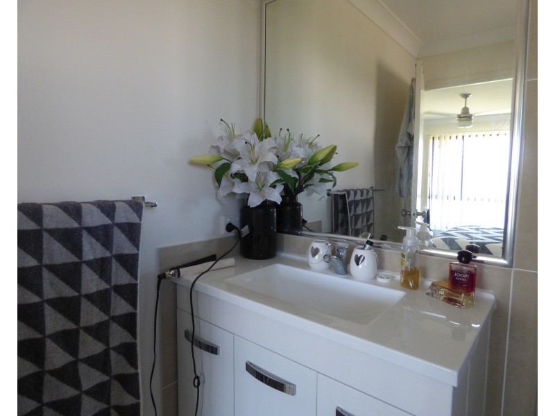 29 Wheeler Drive, Roma QLD 4455