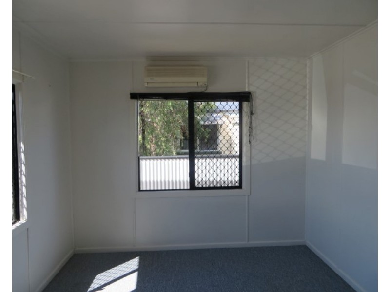 4/26a Queen Street, Roma QLD 4455