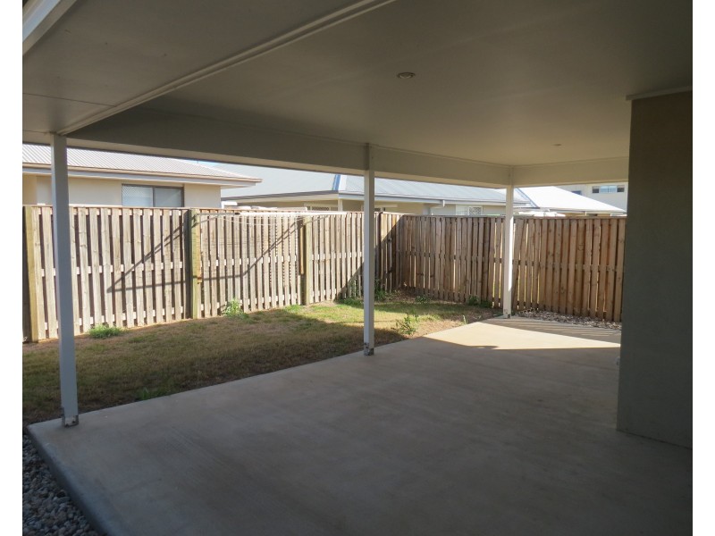 18 Clearview Drive, Roma QLD 4455