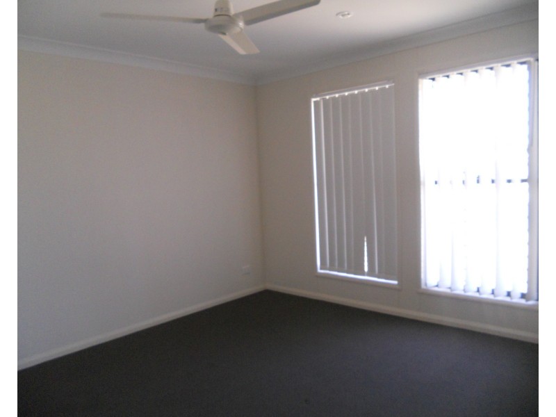 71 Taylor Street, Roma QLD 4455