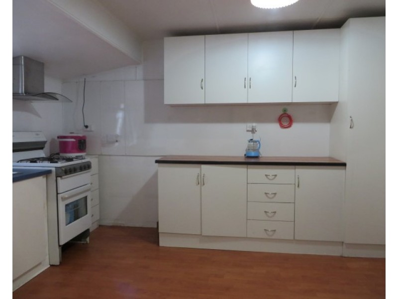 9 Bungil Street, Roma QLD 4455