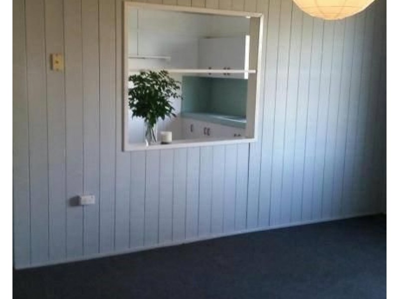 13 – 15 Chrystal Street, Roma QLD 4455