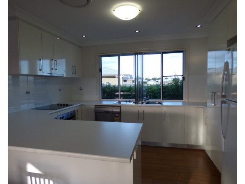 1/16 Bassett Court, Roma QLD 4455