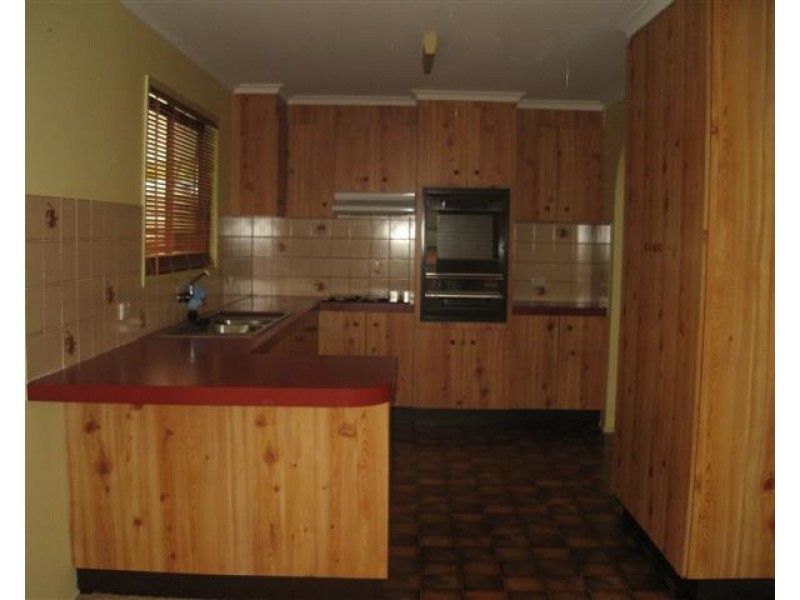 7 Everingham Avenue, Roma QLD 4455