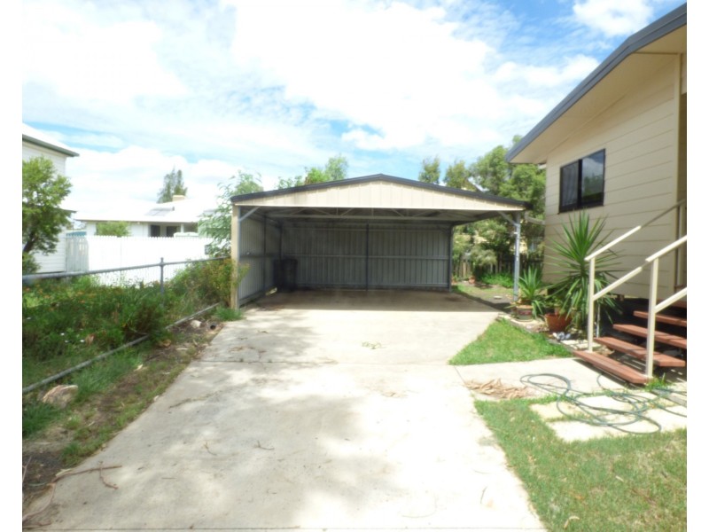 180b McDowall Street, Roma QLD 4455