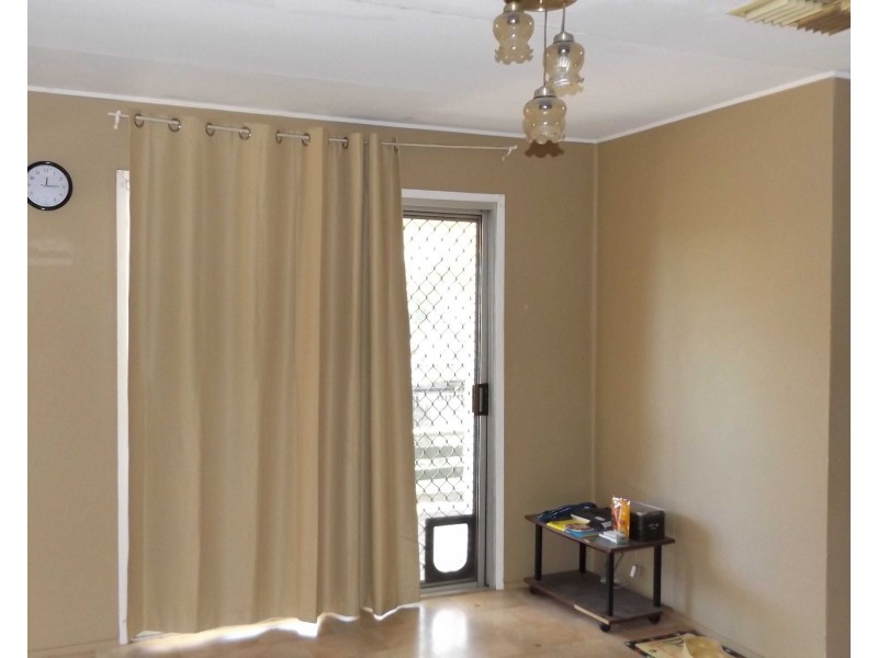 20 Elmer Street, Roma QLD 4455