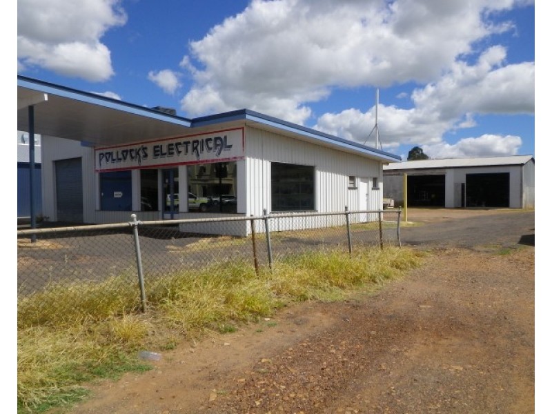 33 Hawthorne Street, Roma QLD 4455