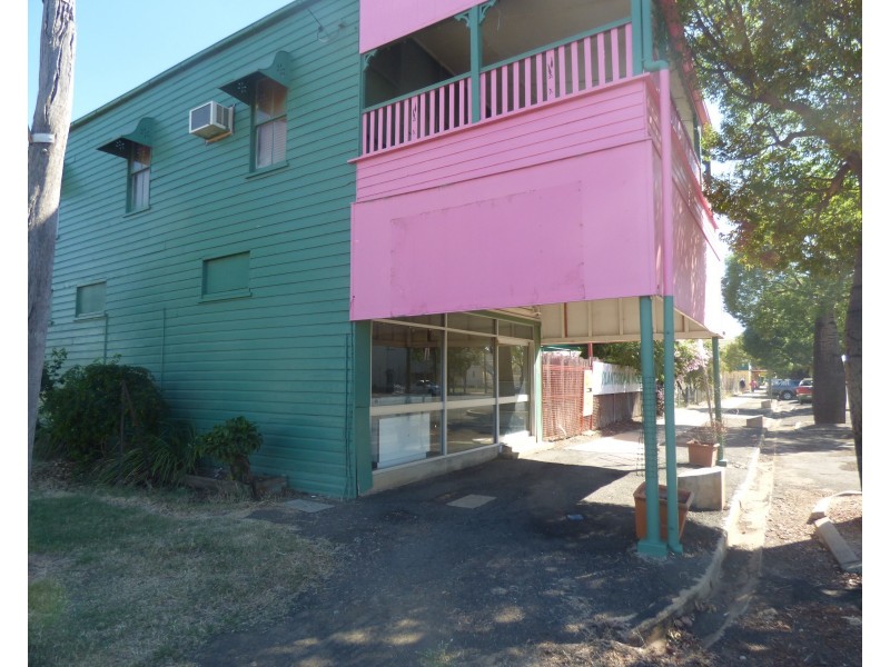 87 Wyndham, Roma QLD 4455