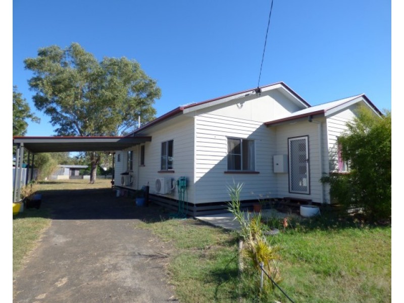 17 Major Street, Roma QLD 4455