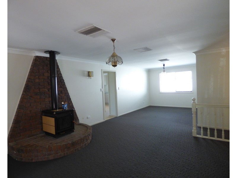 16 Marsden Court, Roma QLD 4455