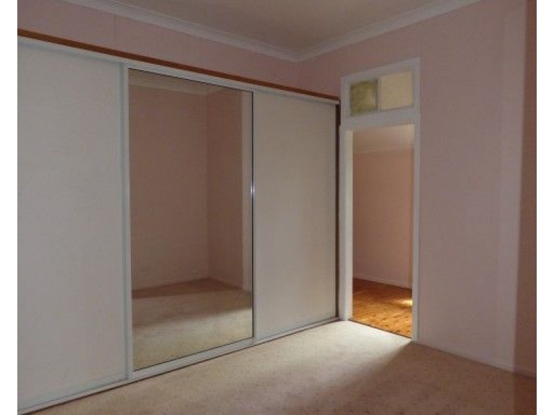 32 Clayton Road, Roma QLD 4455