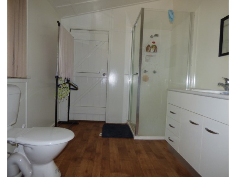 64 Charles, Roma QLD 4455