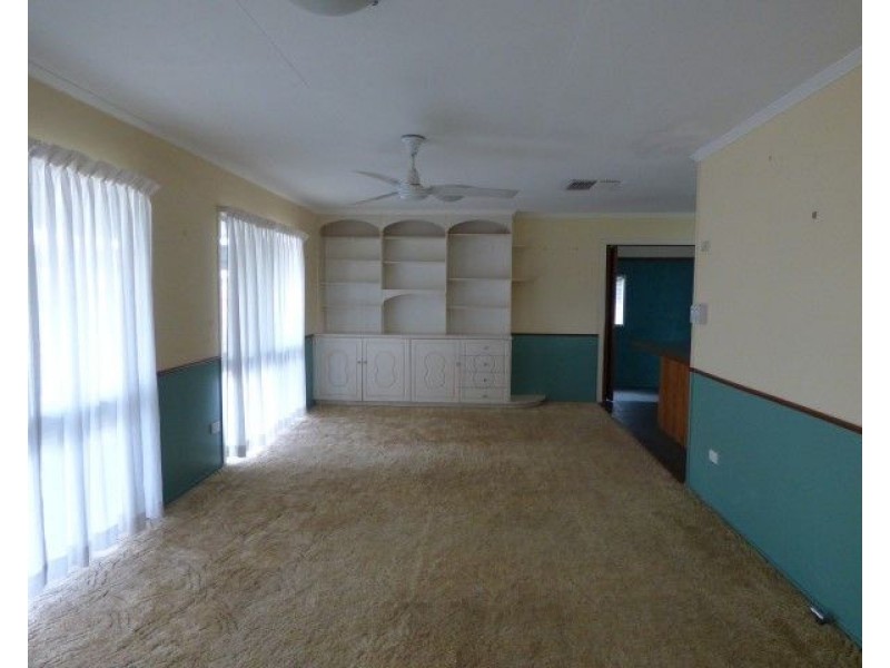 81 Miscamble Street, Roma QLD 4455