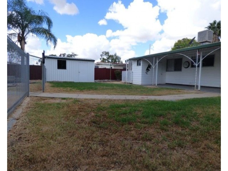 81 Miscamble Street, Roma QLD 4455