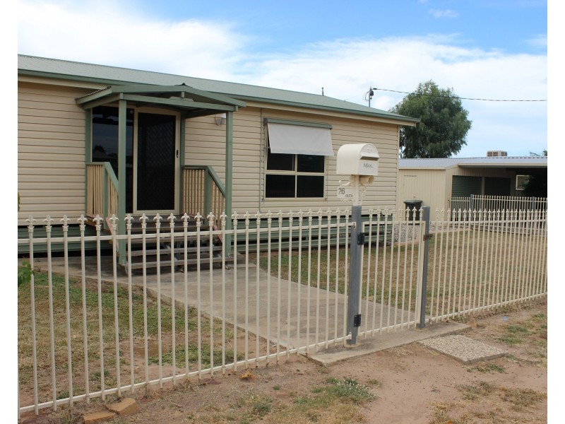 26 South Street, Roma QLD 4455