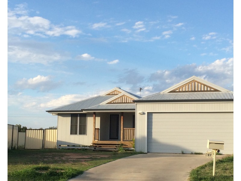 27 Bassett Court, Roma QLD 4455