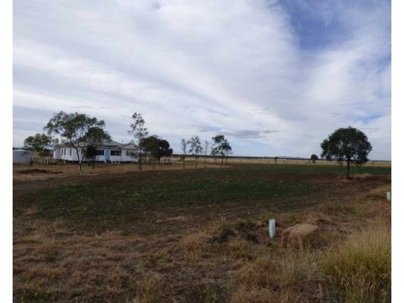 46970 Warrego Highway, Roma QLD 4455