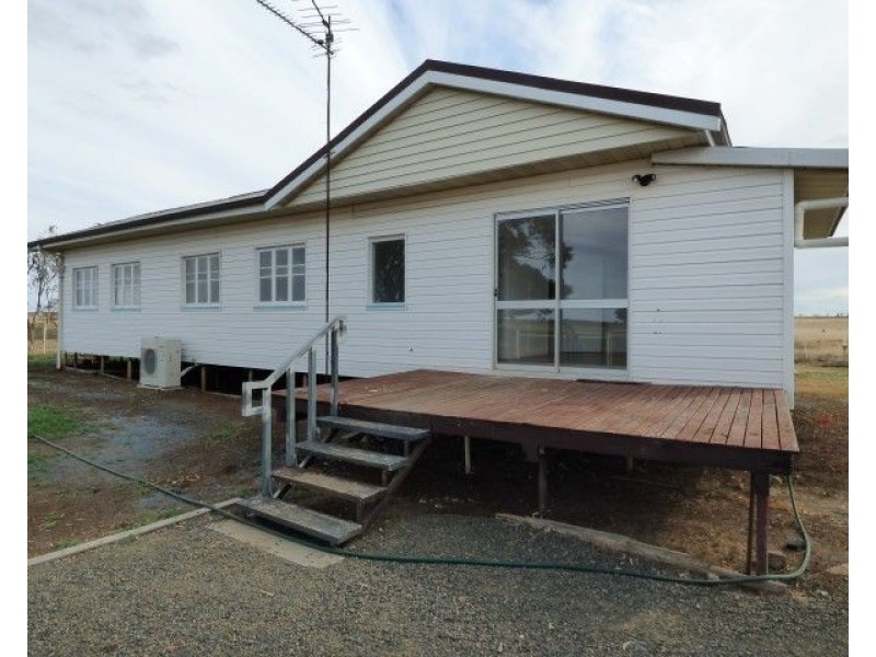 46970 Warrego Highway, Roma QLD 4455