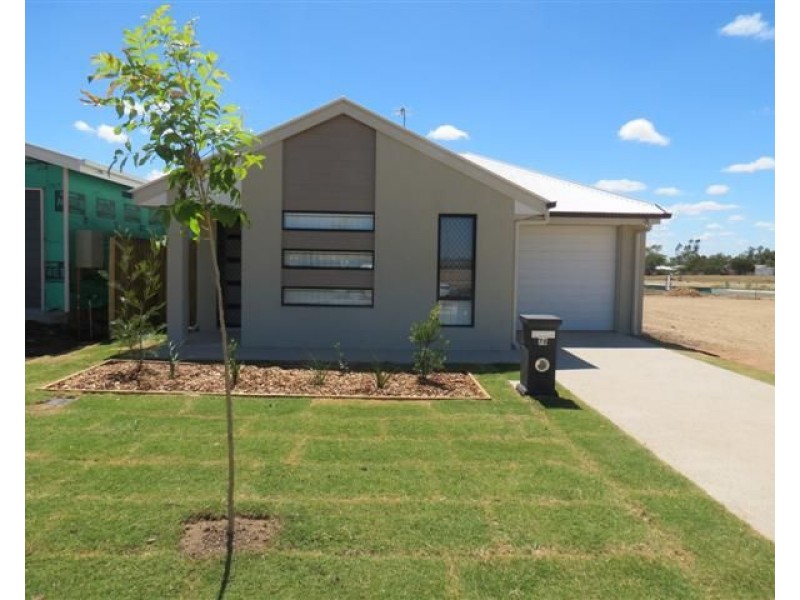 78 Currey Street, Roma QLD 4455