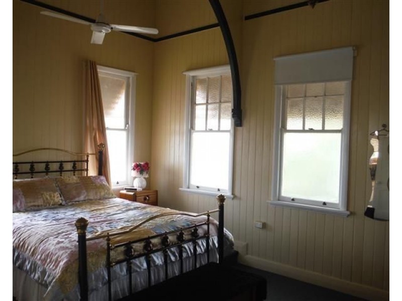 34 Robusta Drive, Roma QLD 4455