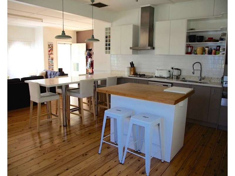 281 Edwardes Street, Roma QLD 4455