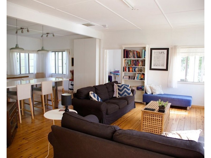 281 Edwardes Street, Roma QLD 4455