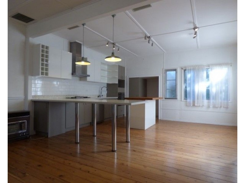 281 Edwardes Street, Roma QLD 4455