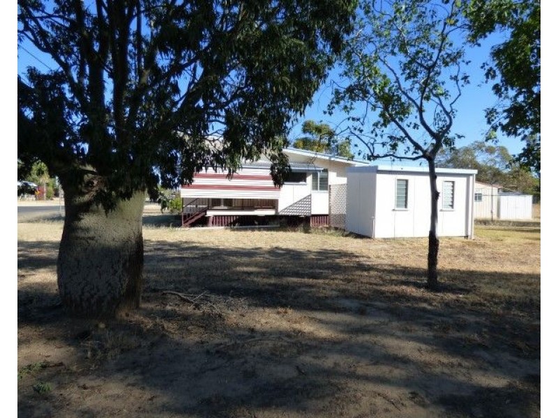 37-39 Charles Street, Roma QLD 4455