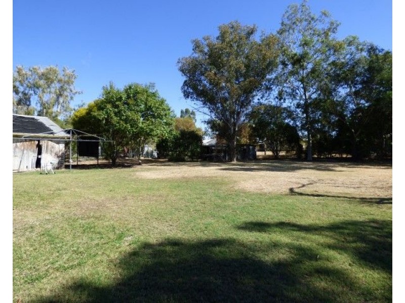 17 Arthur Street, Roma QLD 4455