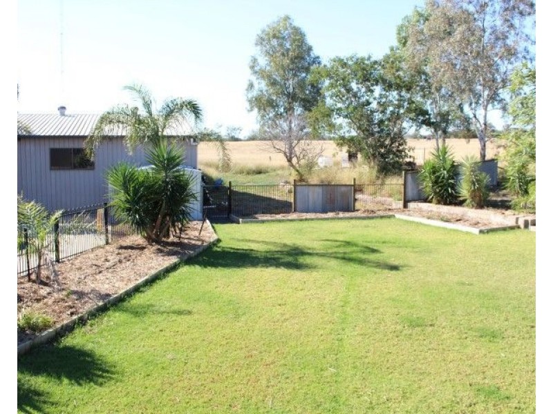 44 Clayton Road, Roma QLD 4455