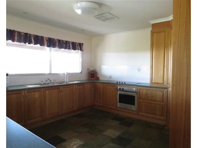 63-71 Geoghegan Road, Roma QLD 4455
