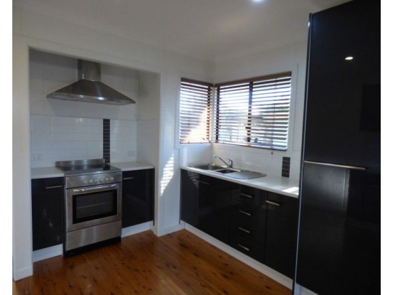 5 Luff Street, Roma QLD 4455