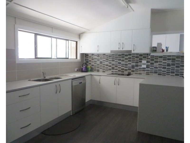 40 Arthur Street, Roma QLD 4455