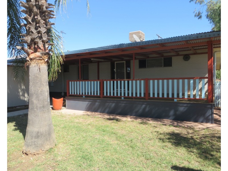 40 Arthur Street, Roma QLD 4455