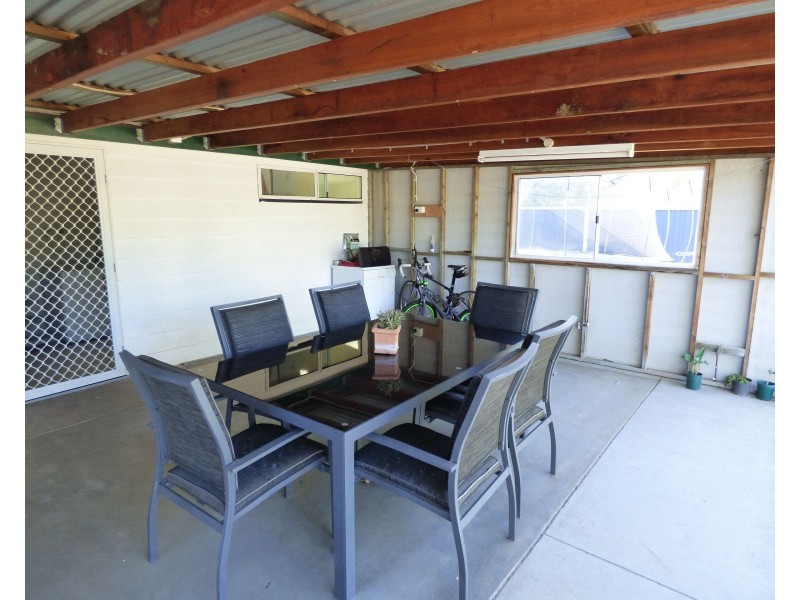 19 Major Street, Roma QLD 4455