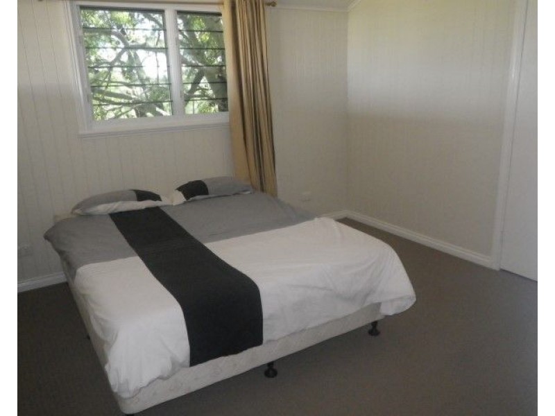 2-28 Ivy Street, Roma QLD 4455