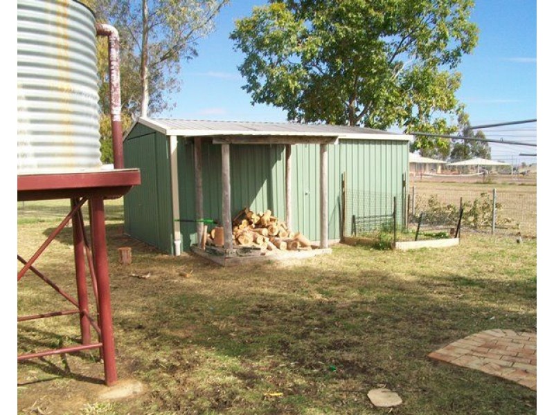 13 Powell Street, Roma QLD 4455