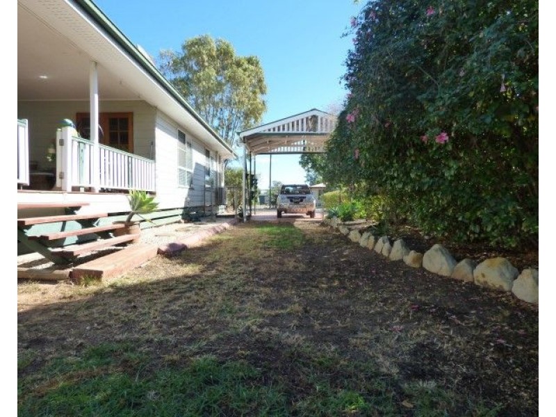 13 Rosedale Close, Roma QLD 4455