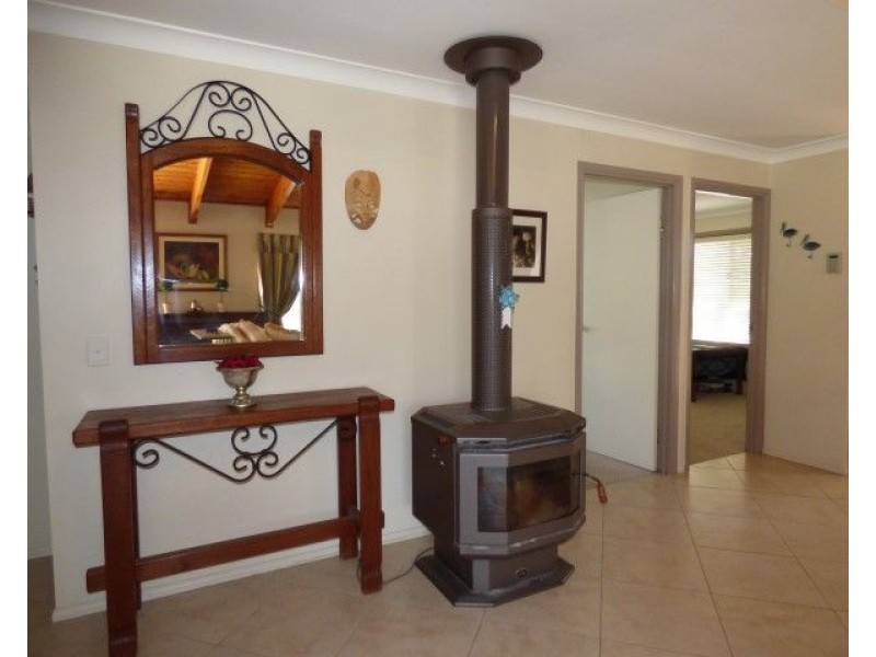 13 Rosedale Close, Roma QLD 4455