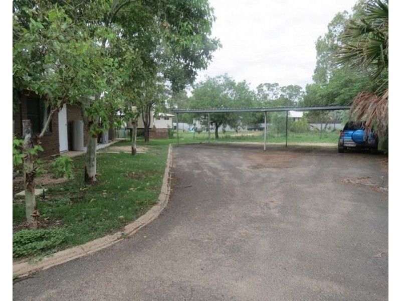 3/15 Roma Crescent, Roma QLD 4455