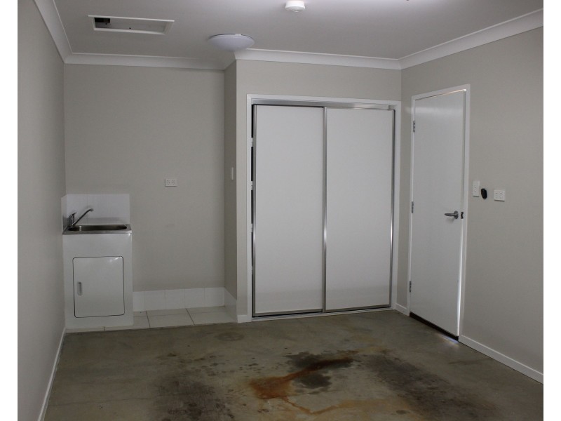 98B Currey Street, Roma QLD 4455