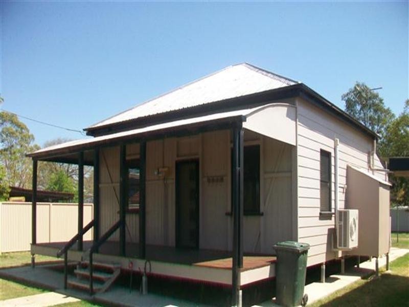 19 George Street, Roma QLD 4455