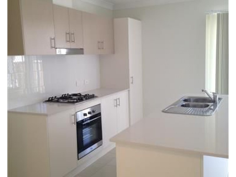 92 Currey Street, Roma QLD 4455