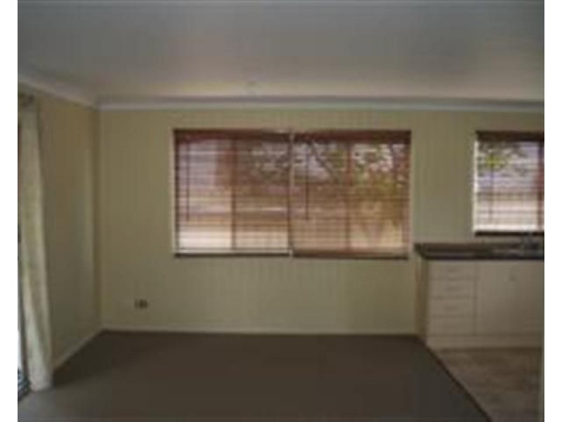 3/30 Rae Street, Roma QLD 4455