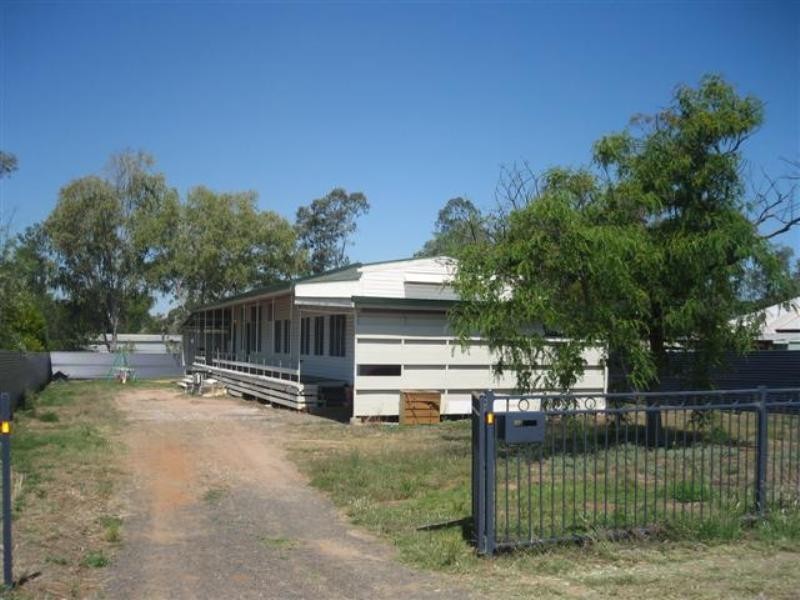 28 Cottell Street, Roma QLD 4455